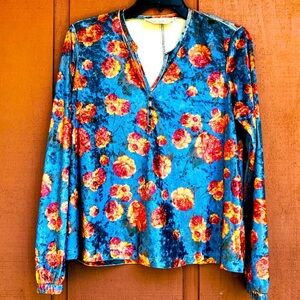 Charlie O. By Kinnucan's Floral Velour Top Size S